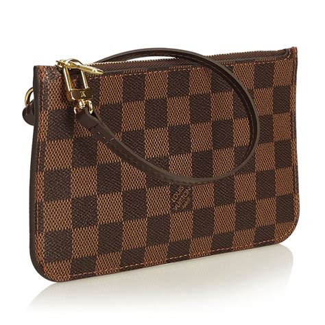 louis vuitton damier pouch